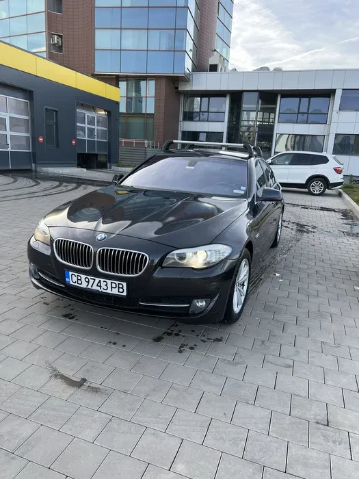 BMW 520 от Мкар - истински км, снимка 1 - Автомобили и джипове - 48598779