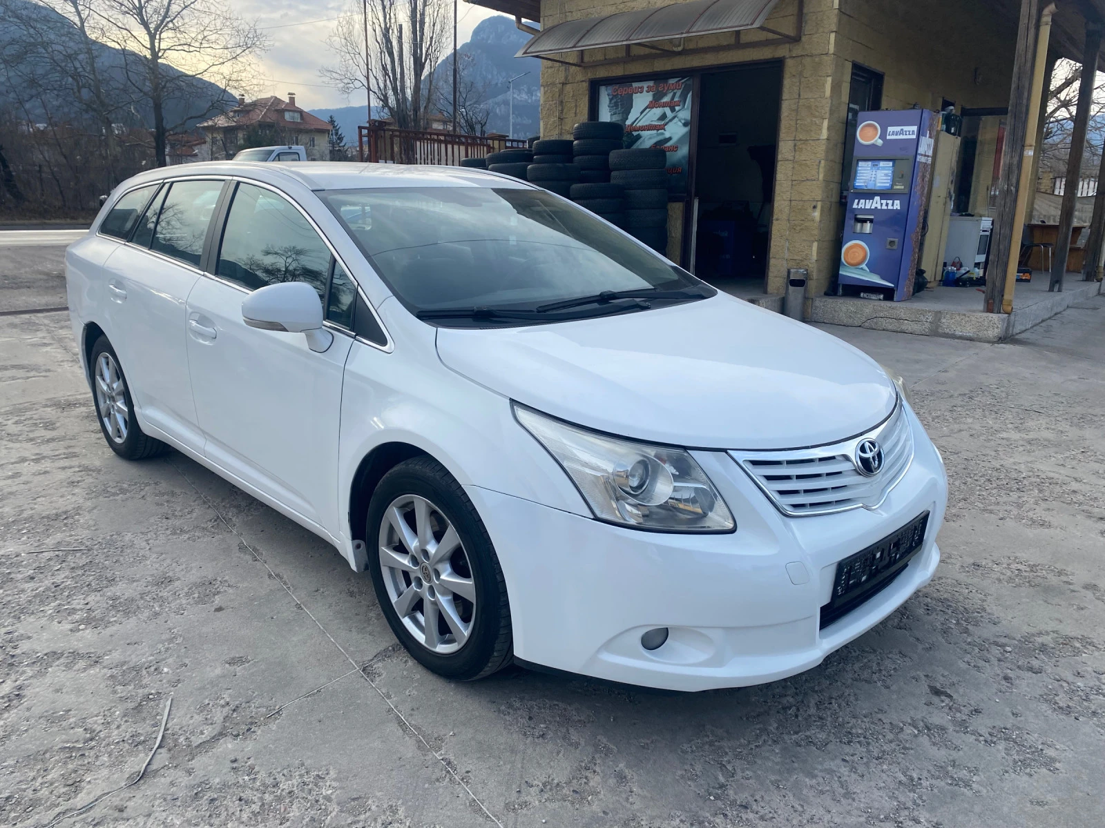 Toyota Avensis 2.2 d4d150 kc. - изображение 2