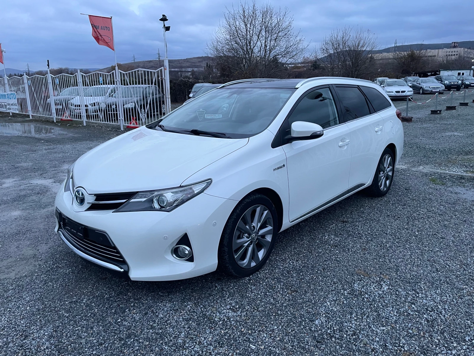 Toyota Auris NAVI PREMIUM ШВЕЙЦАРИЯ - [1] 