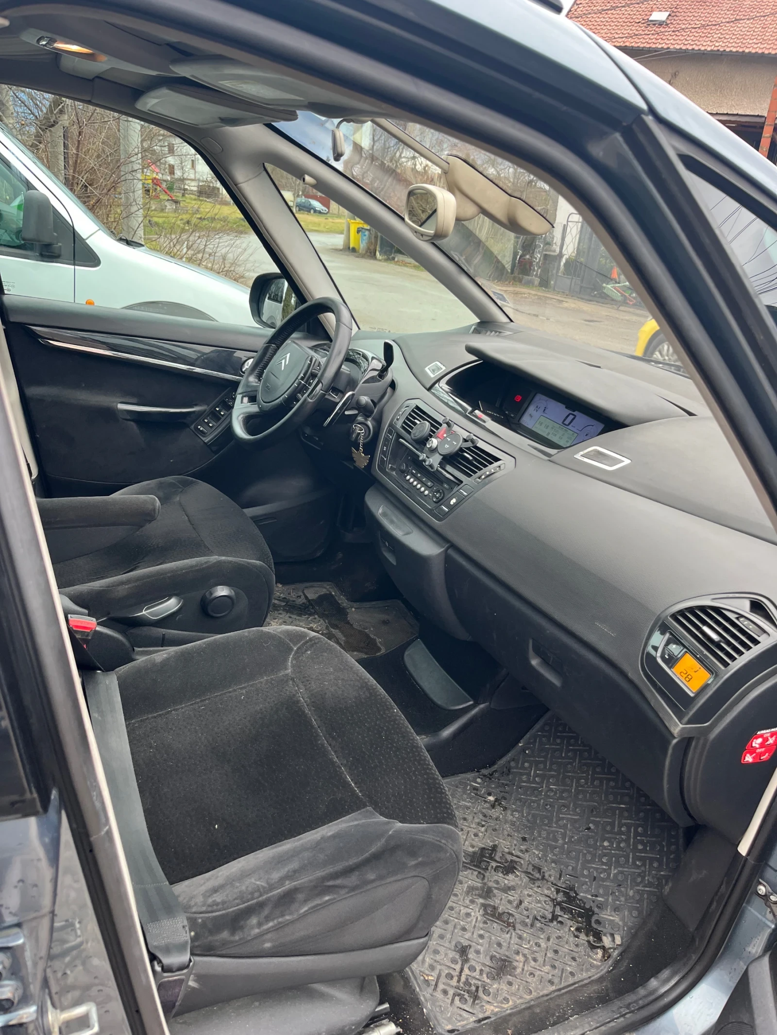 Citroen C4 Picasso | Mobile.bg   13