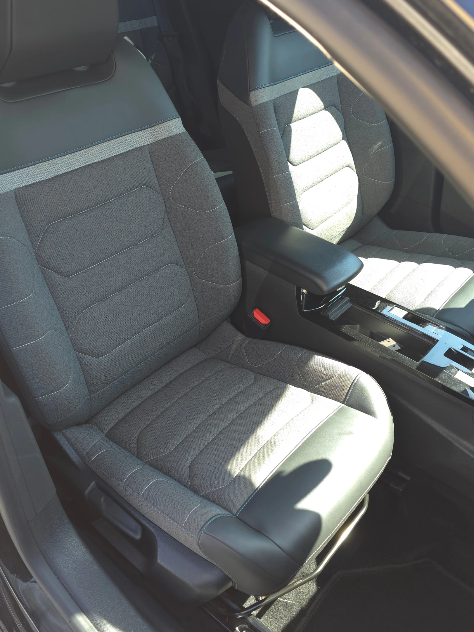 Citroen C4 BlueHDi 130ch S&S Feel Pack Business EAT8 - изображение 10