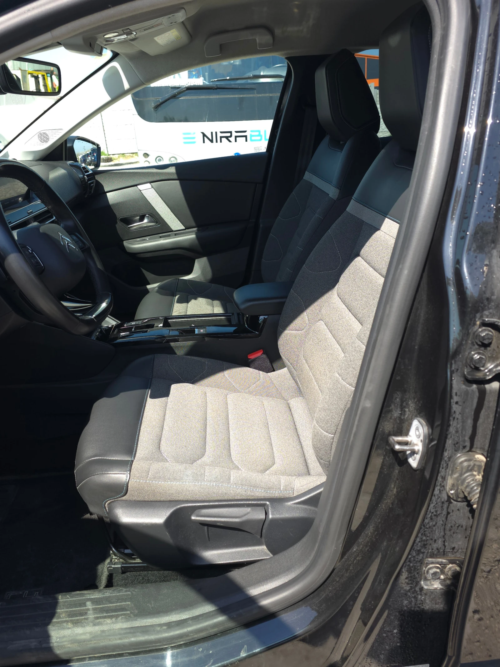 Citroen C4 BlueHDi 130ch S&S Feel Pack Business EAT8 - изображение 8