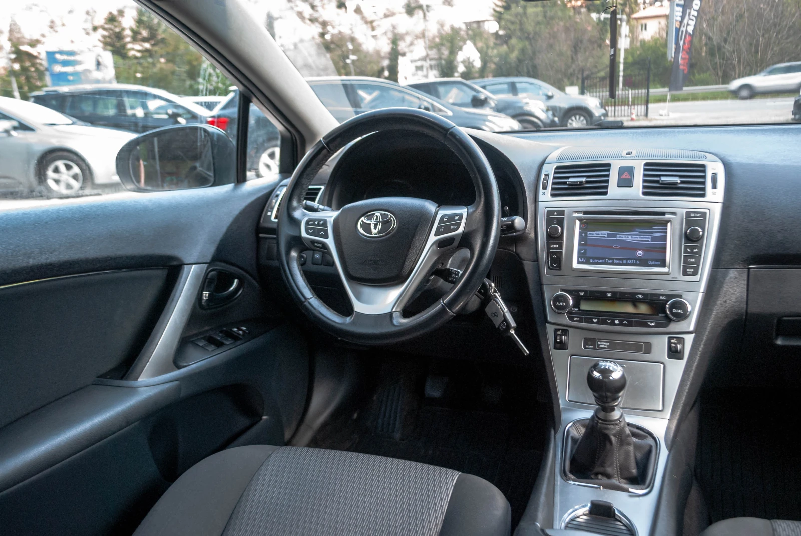 Toyota Avensis 1.8 VVT-I 147hp С ГАРАНЦИЯ! - изображение 9