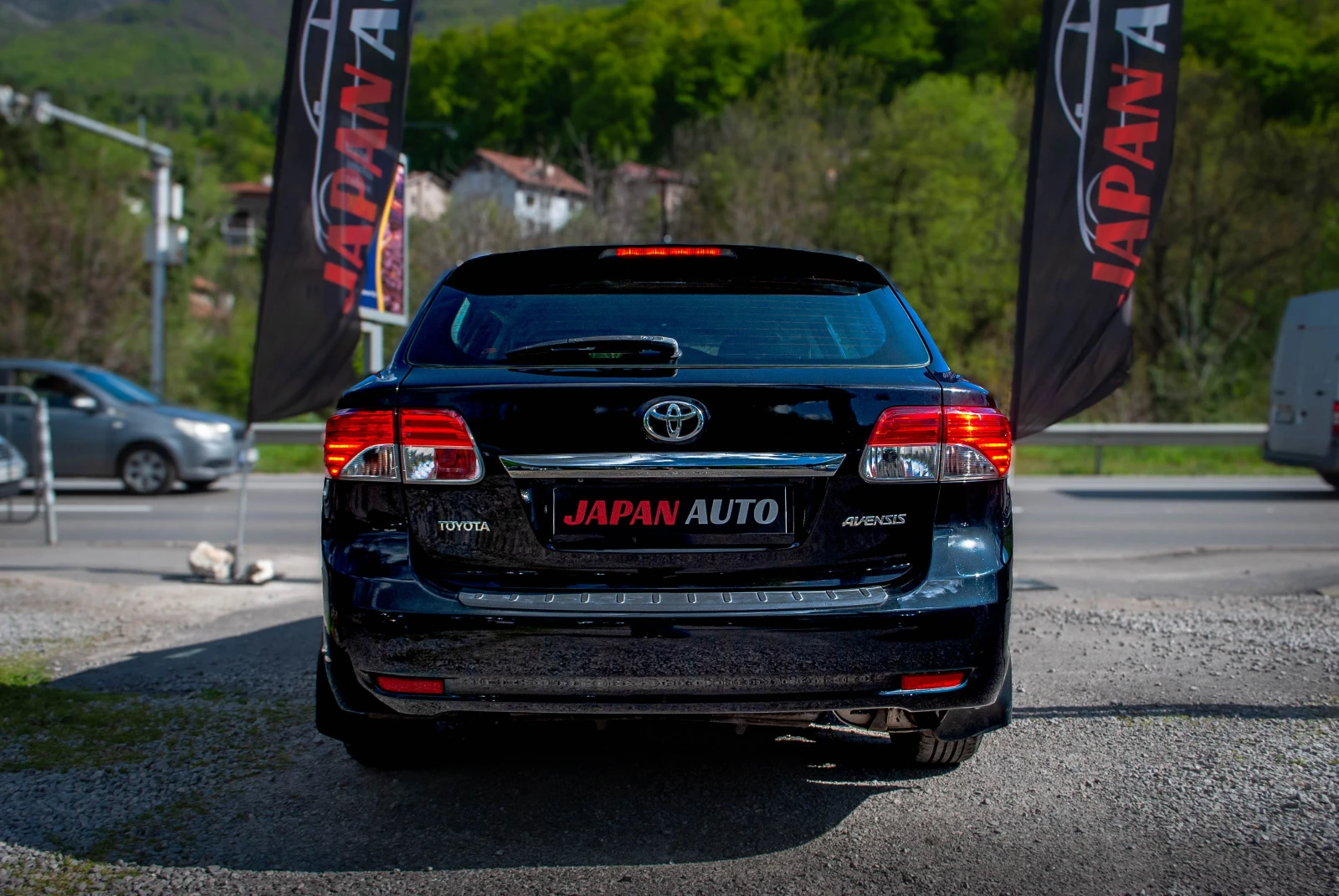 Toyota Avensis 1.8 VVT-I 147hp С ГАРАНЦИЯ! - изображение 5