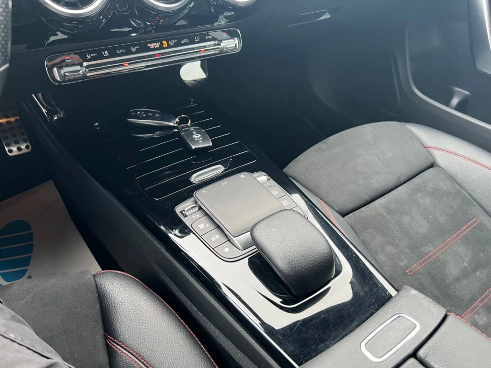 Mercedes-Benz CLA 180 AMG PACK/D/116HP/PANO/360/LED/NAVI/E135 - изображение 7