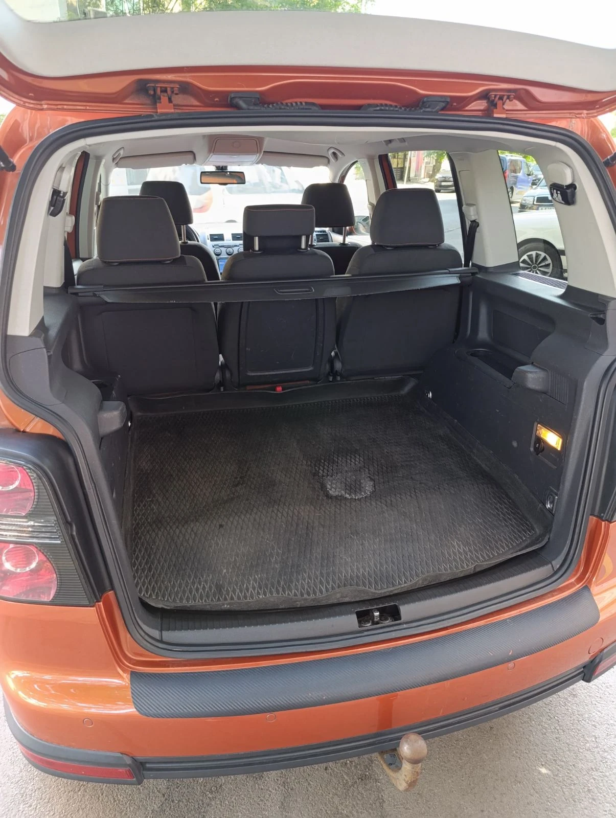 VW Touran Cross 2.0TDI-170  - изображение 6