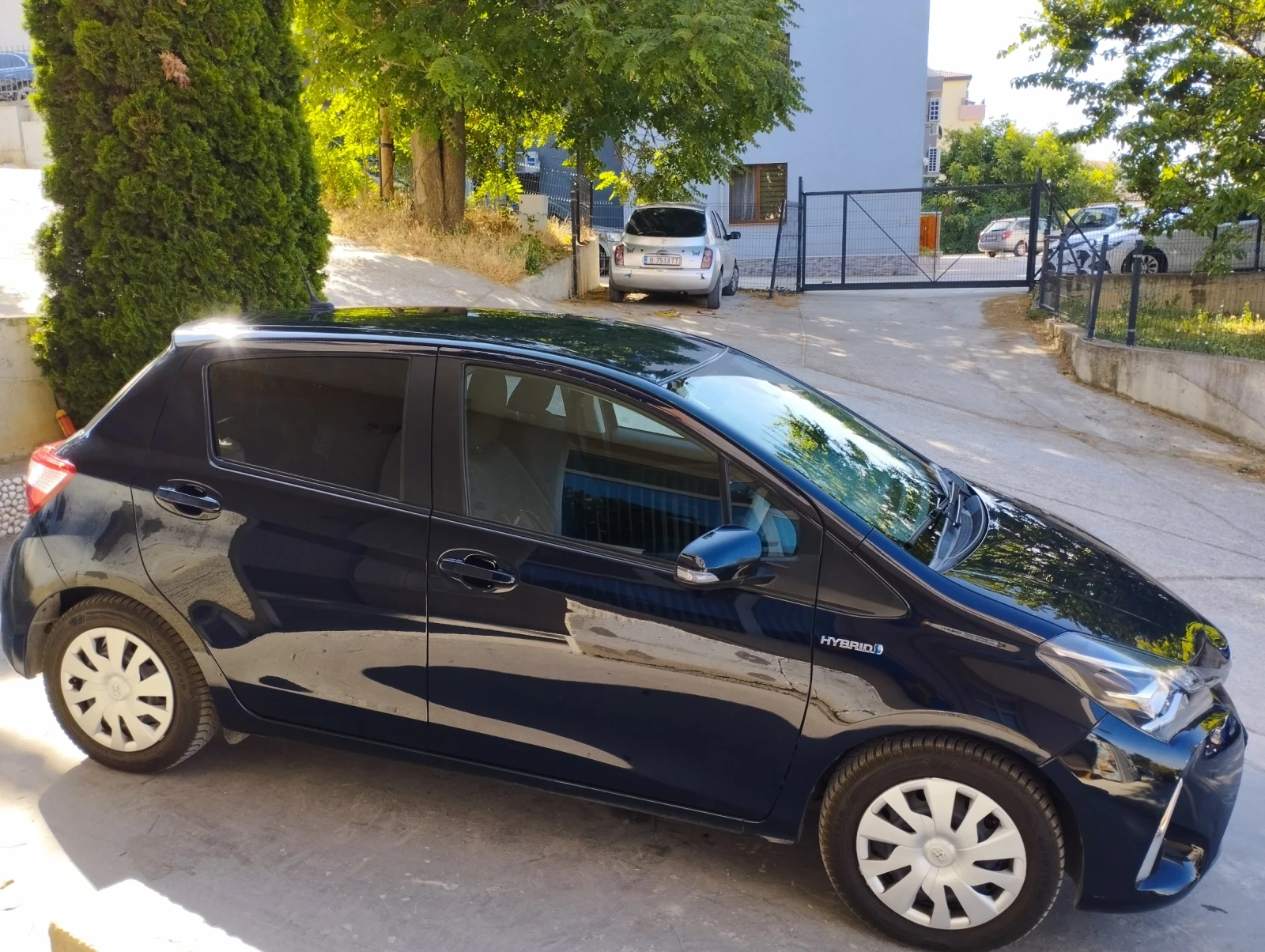 Toyota Yaris 1.5 Hybrid, auto, в гаранция - изображение 7