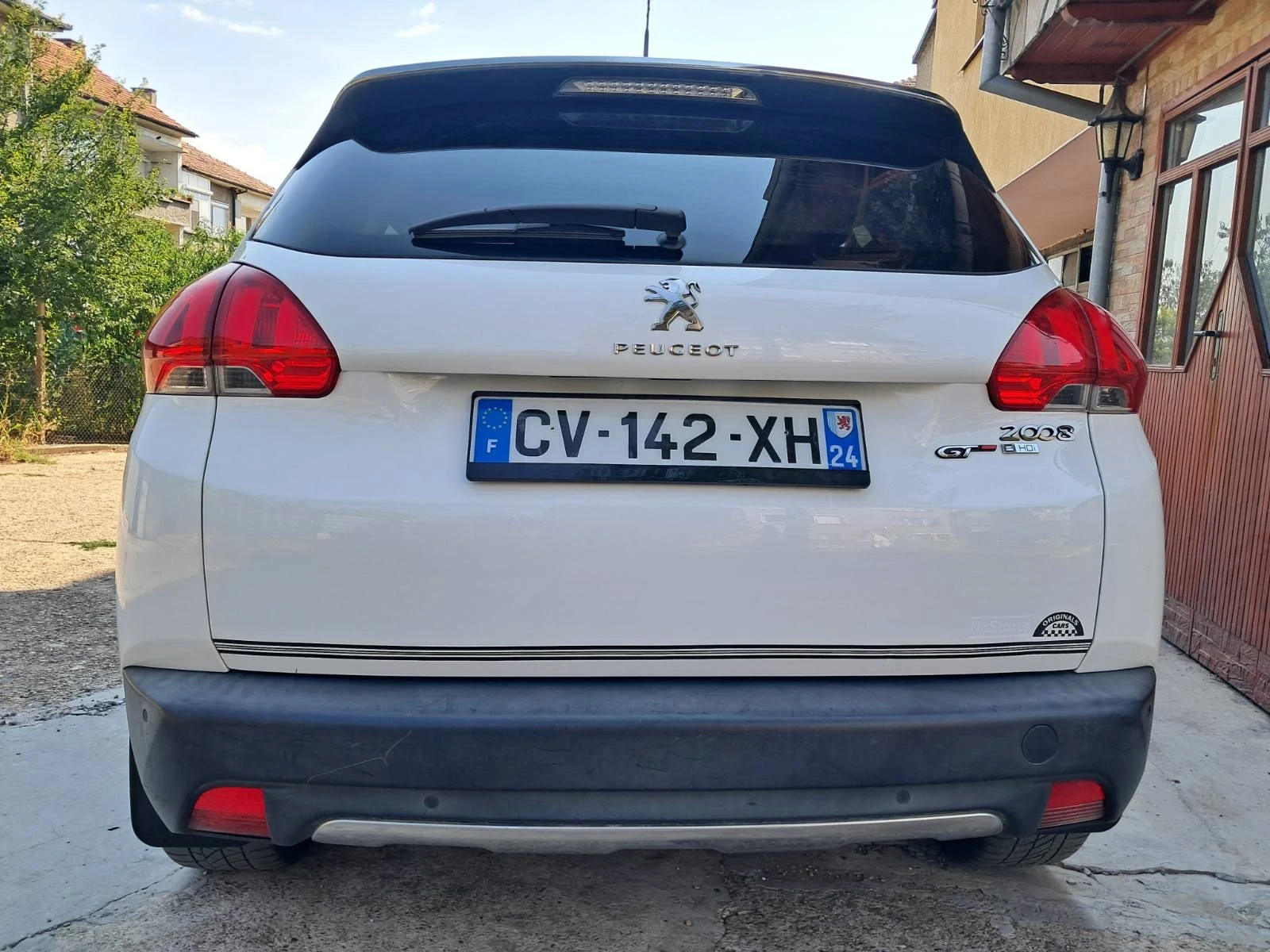 Peugeot 2008 1.6 - изображение 5