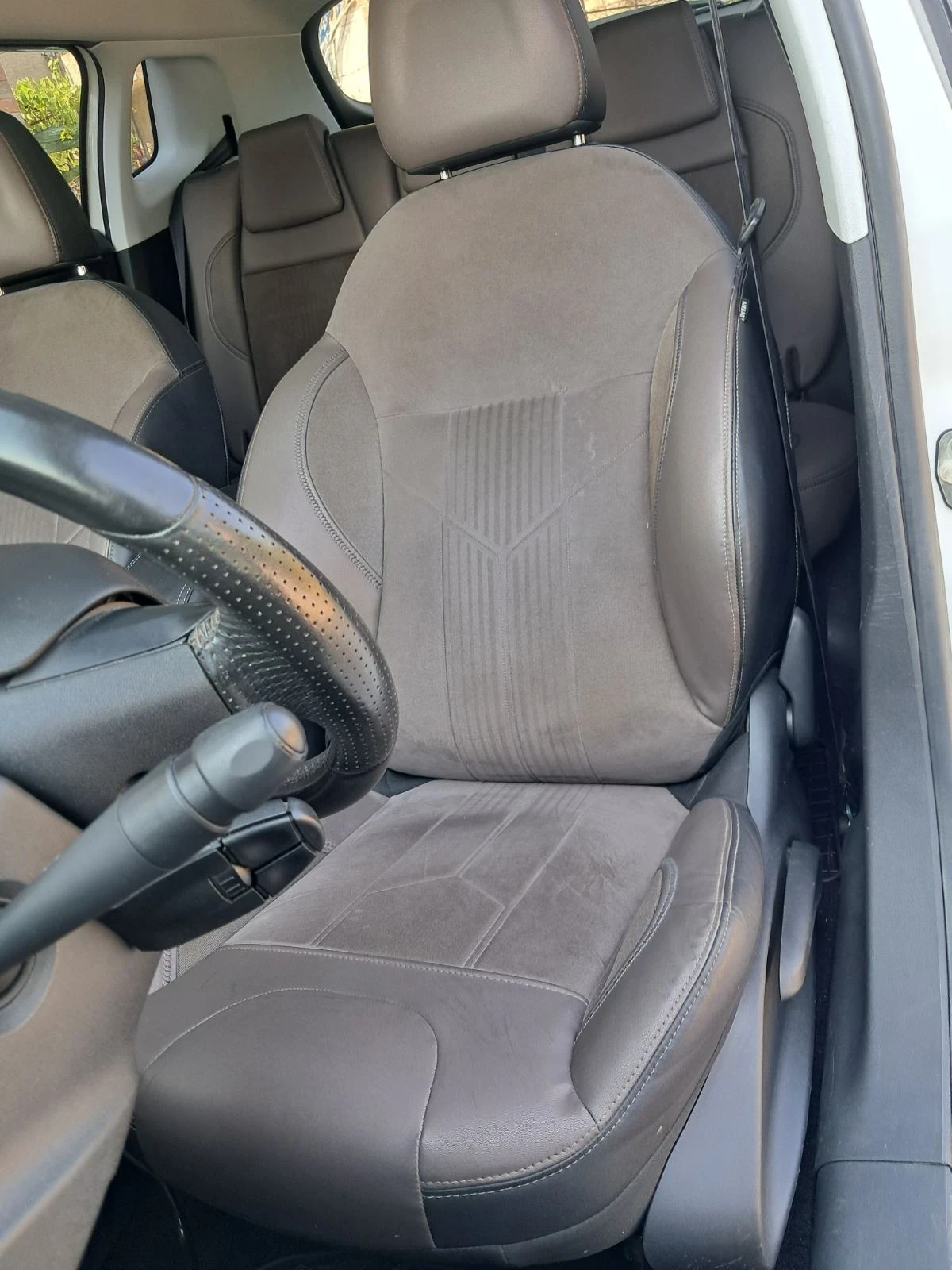Peugeot 2008 1.6 - изображение 6