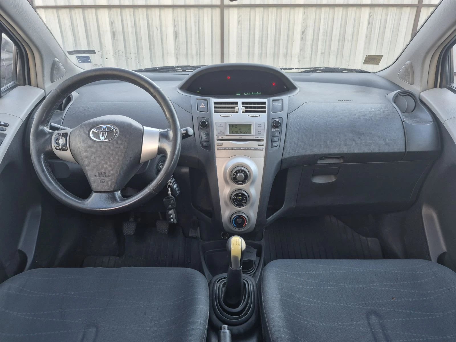 Toyota Yaris 1.3i Klima CD 2 MY07 #iCarbg  | Mobile.bg   12