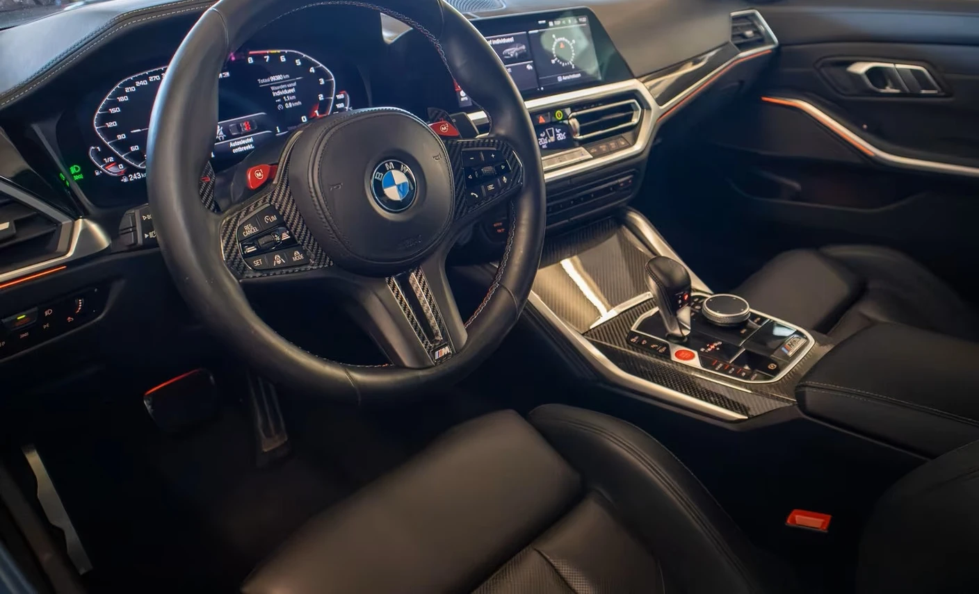 BMW M3 Competition xDrive - изображение 4