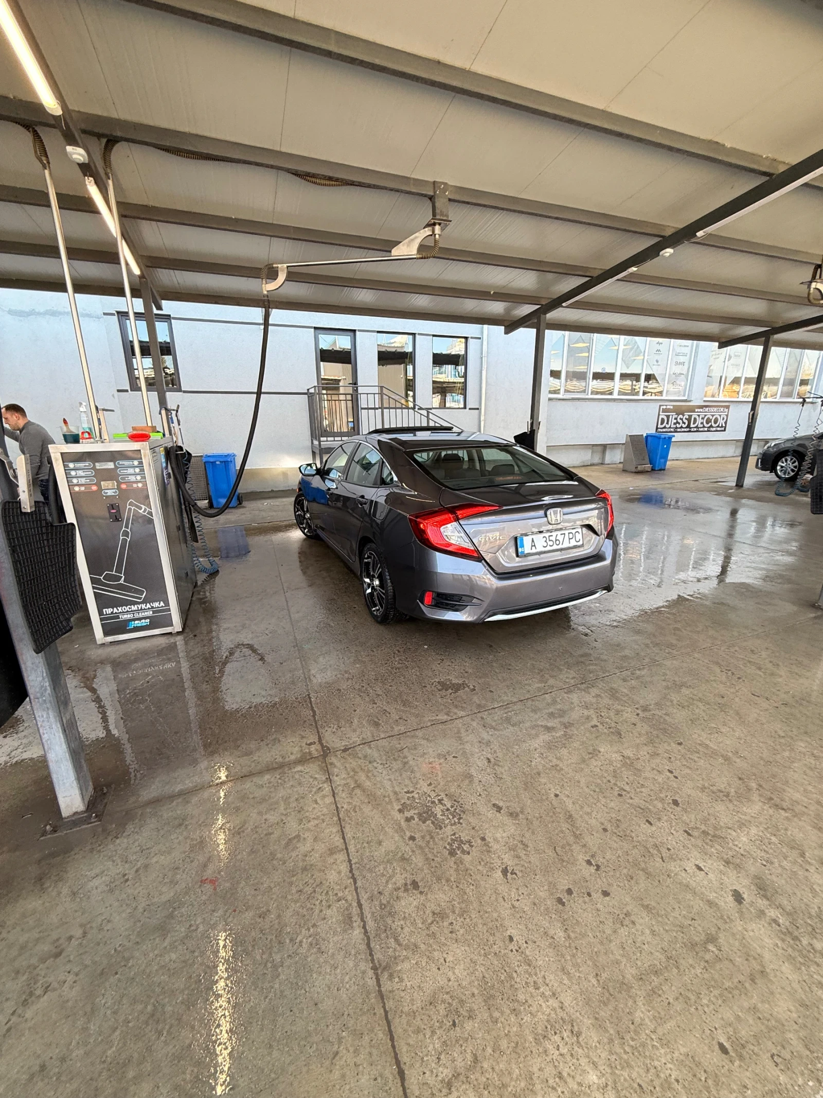 Honda Civic 2.0 - изображение 6