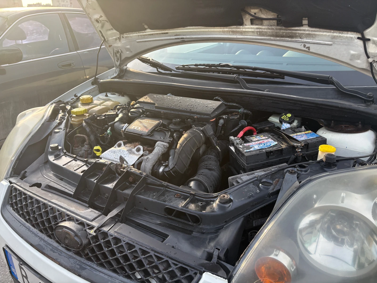 Ford Fiesta 1.4TDI, снимка 14 - Автомобили и джипове - 53838983