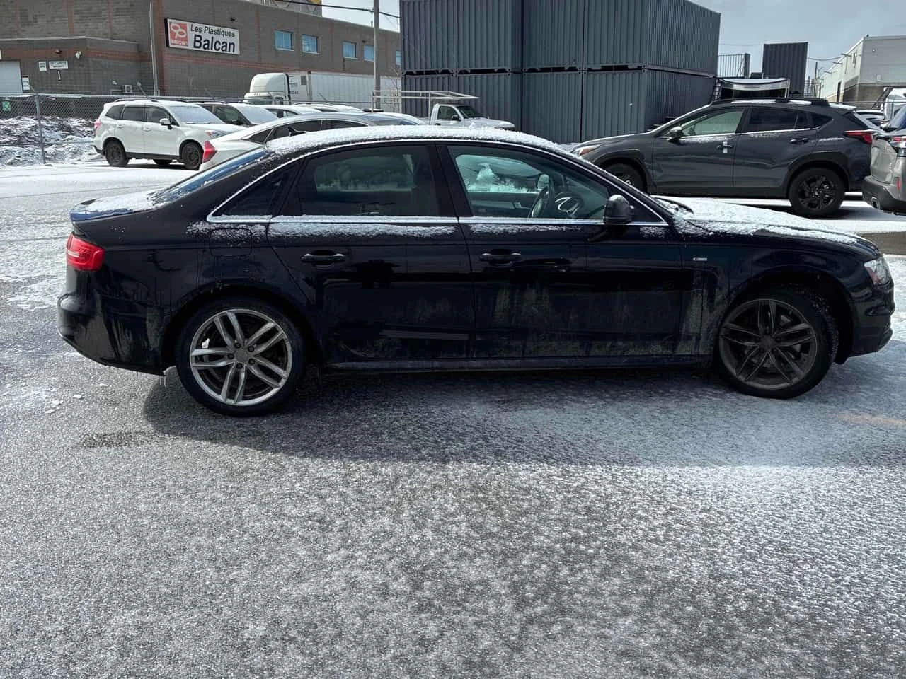 Audi A4 Progressiv plus/ПОДГРЕВИ/ШИБИДАХ/ГУМИ+ ДЖАНТИ , снимка 4 - Автомобили и джипове - 53924342