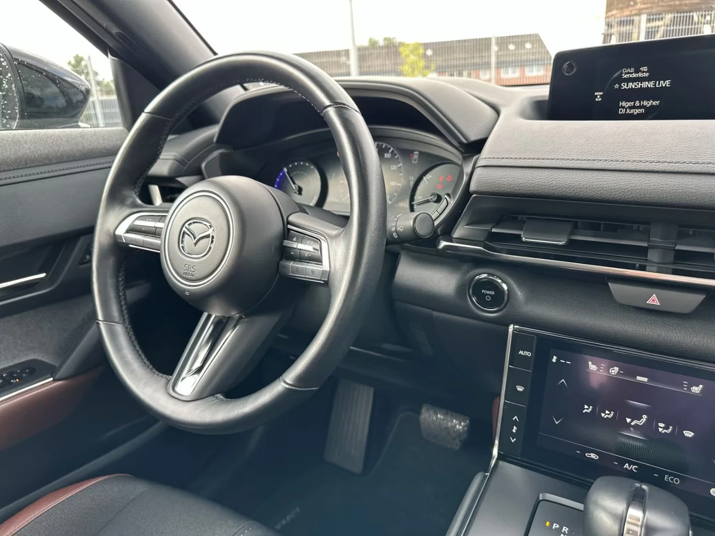 Mazda MX-30 e-SKYACTIV/145HP/MAKOTO/PANO/360/MEMO/BOSE/997g, снимка 8 - Автомобили и джипове - 54039182