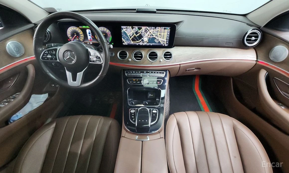 Mercedes-Benz E 300, снимка 7 - Автомобили и джипове - 54042218