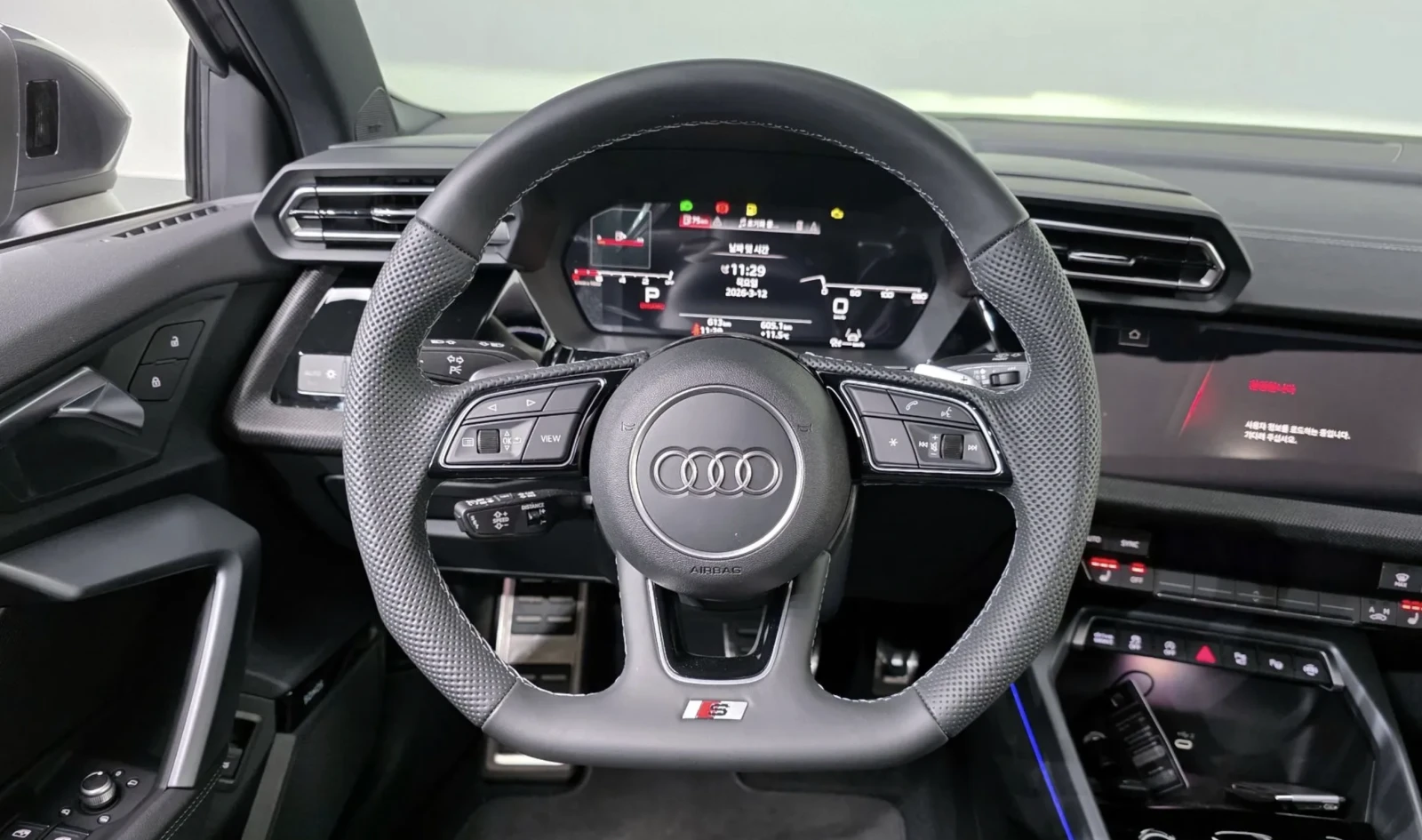 Audi A3 40TFSI/Sline/КАМЕРИ/ЦЕНА БЕЗ АНАЛОГ!, снимка 13 - Автомобили и джипове - 54137014