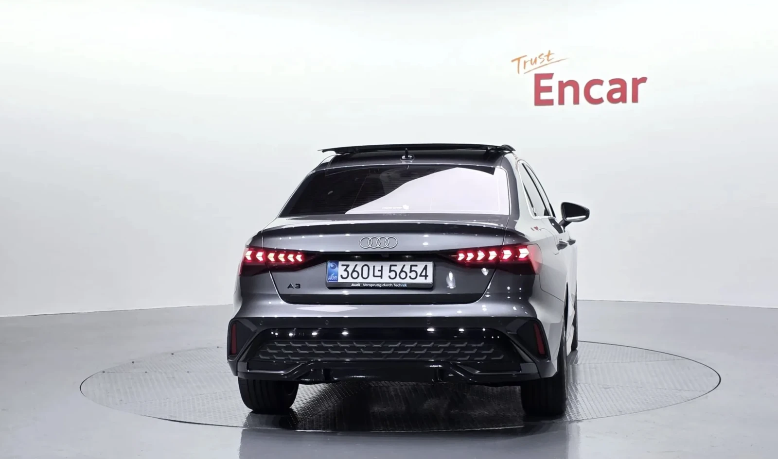 Audi A3 40TFSI/Sline/КАМЕРИ/ЦЕНА БЕЗ АНАЛОГ!, снимка 4 - Автомобили и джипове - 54137014