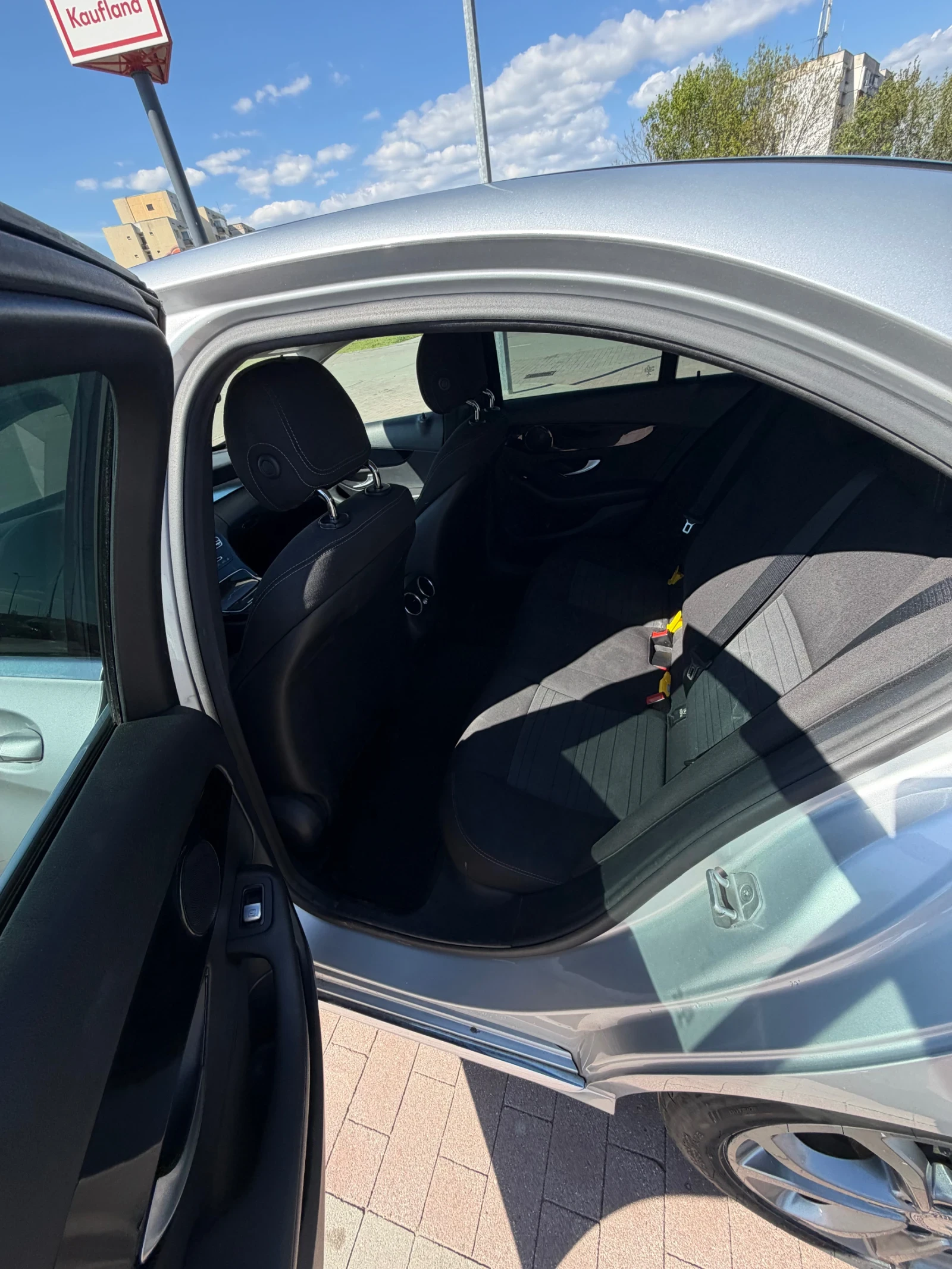 Mercedes-Benz C 200 200, снимка 9 - Автомобили и джипове - 54306526