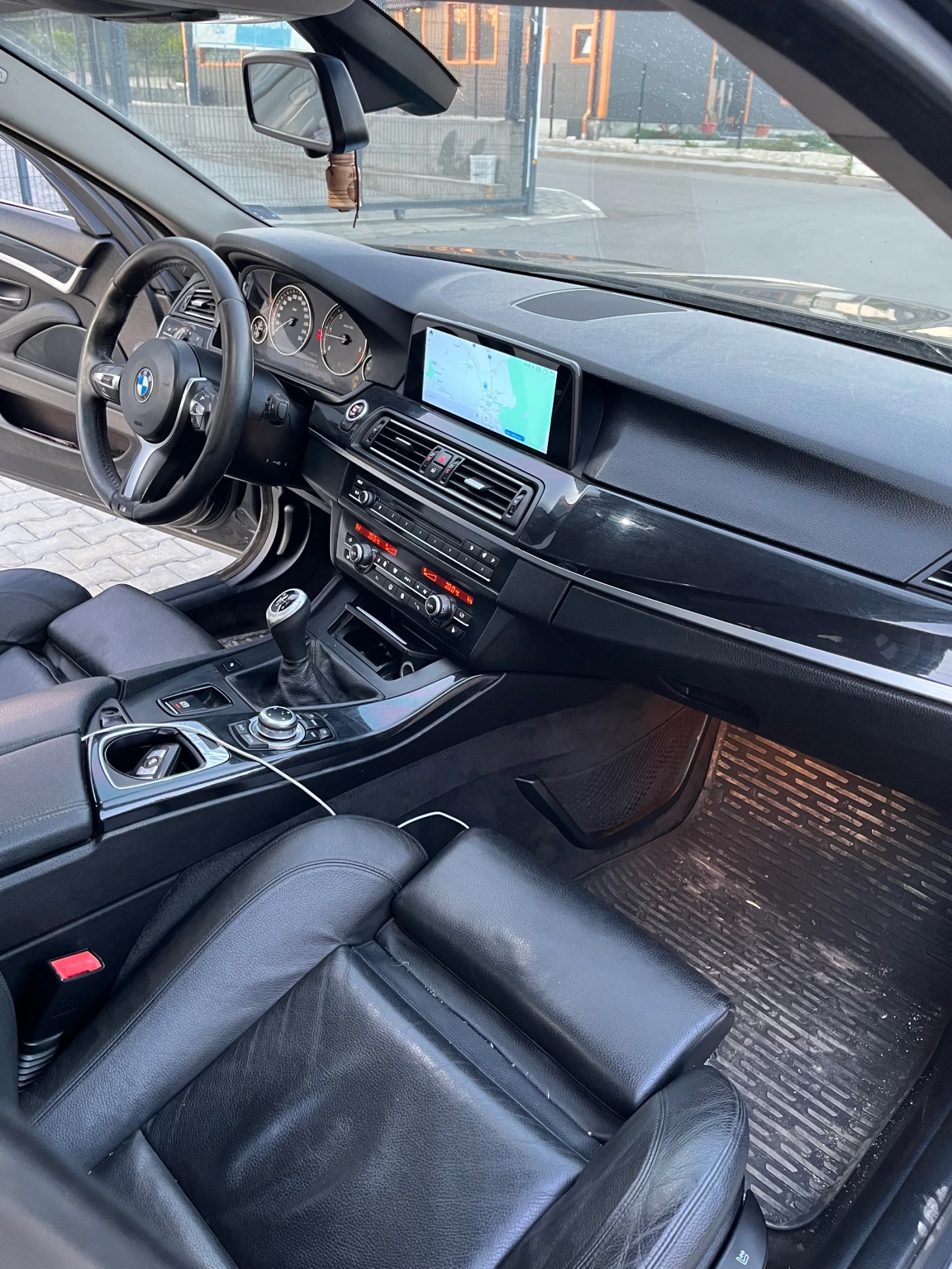 BMW 525 M пакет , снимка 8 - Автомобили и джипове - 54314954