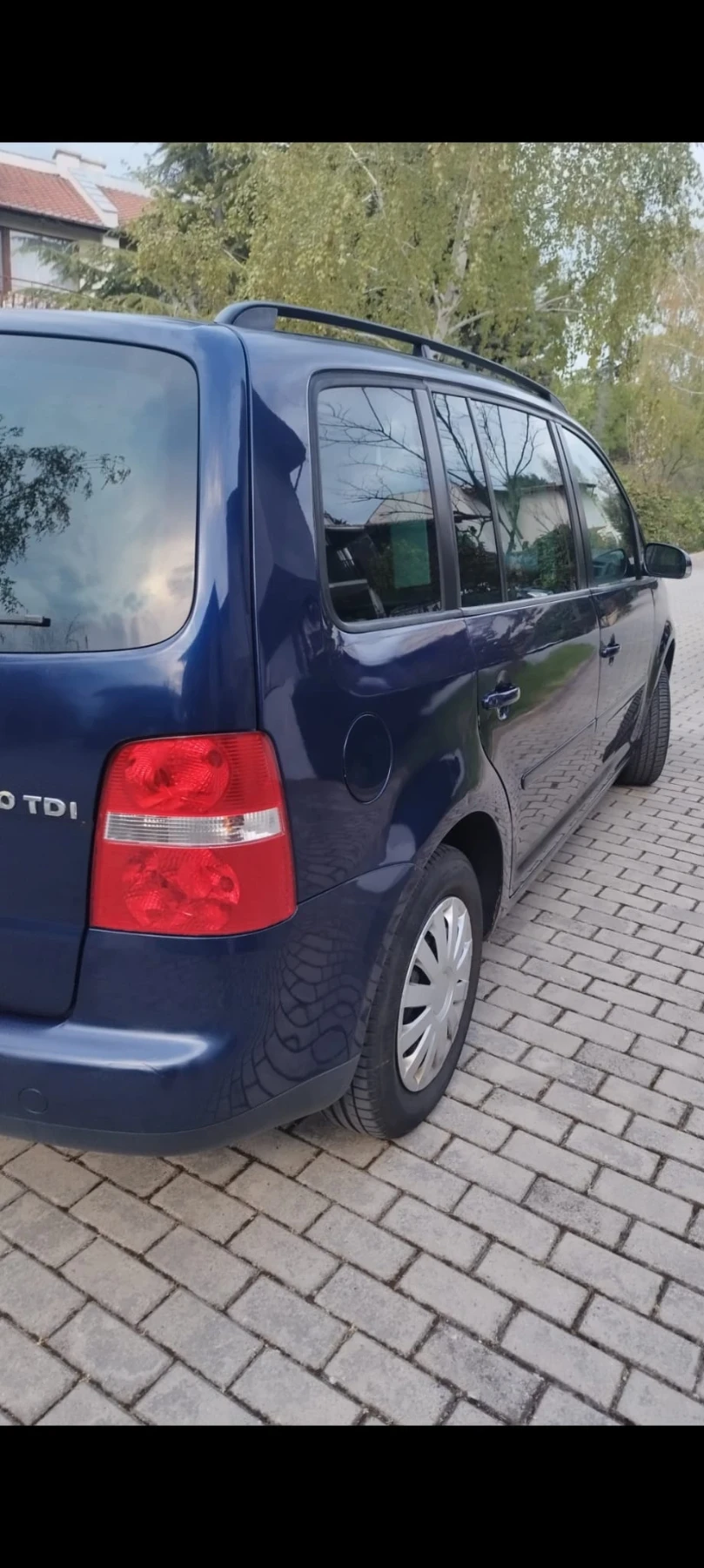 VW Touran VW Touran 2.0 TDI 7 местен обслужен перфектно съст, снимка 6 - Автомобили и джипове - 54514138