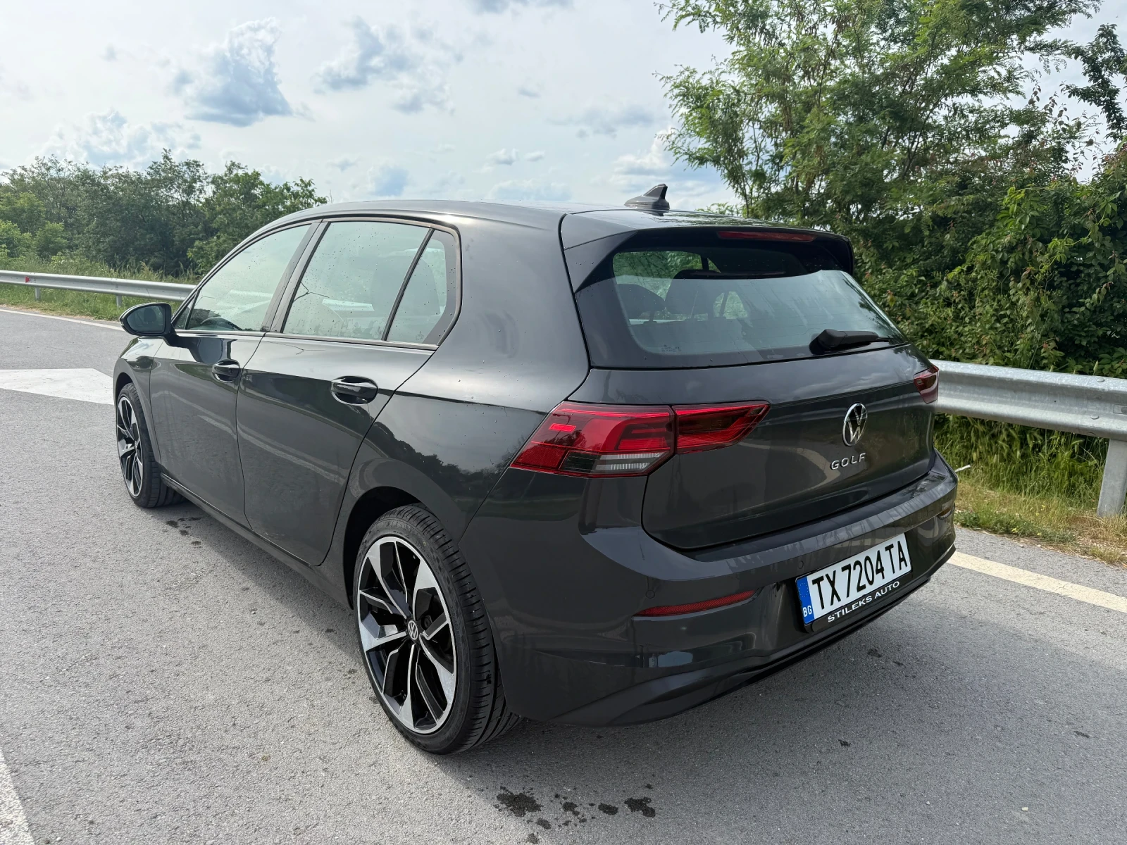 VW Golf Автоматик-Метан, снимка 6 - Автомобили и джипове - 54767619
