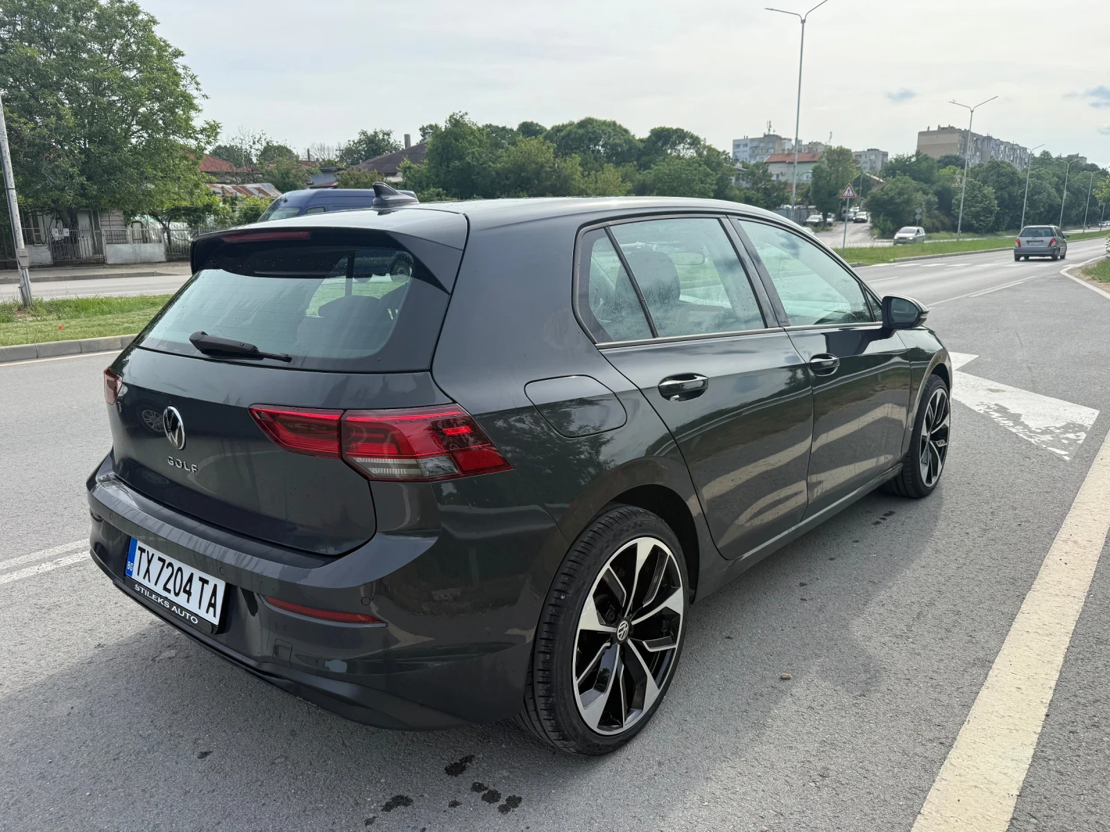 VW Golf Автоматик-Метан, снимка 4 - Автомобили и джипове - 54767619