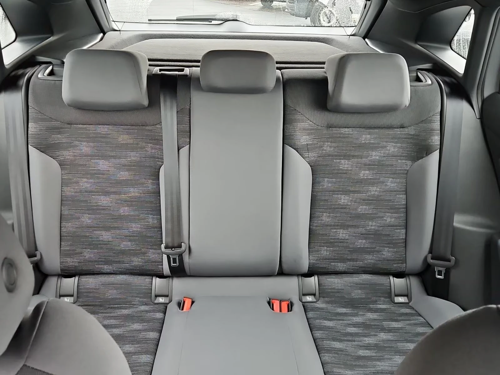 VW ID.4 PURE/148HP/LED/KLESS/CPLAY/NAVI/H.PUMP/413q, снимка 15 - Автомобили и джипове - 54940612