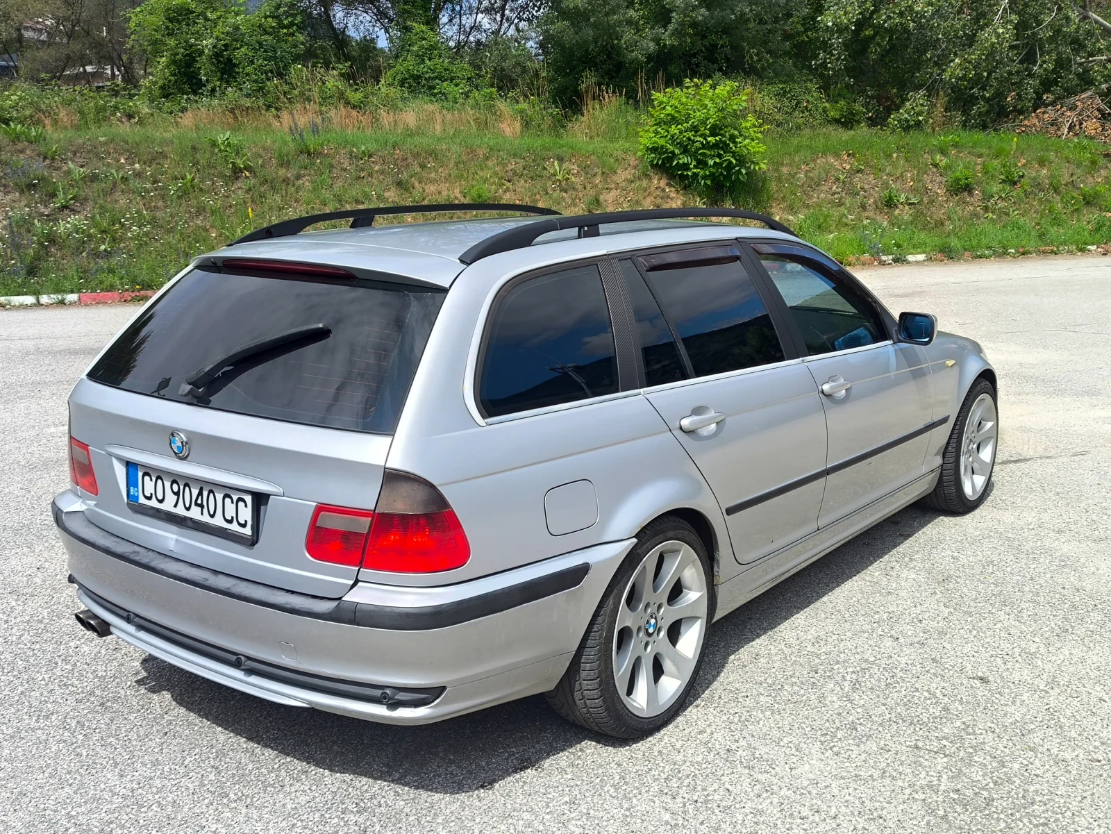 BMW 330, снимка 9 - Автомобили и джипове - 55024942