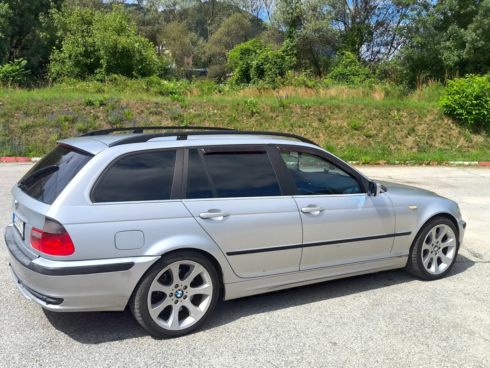 BMW 330, снимка 6 - Автомобили и джипове - 55024942
