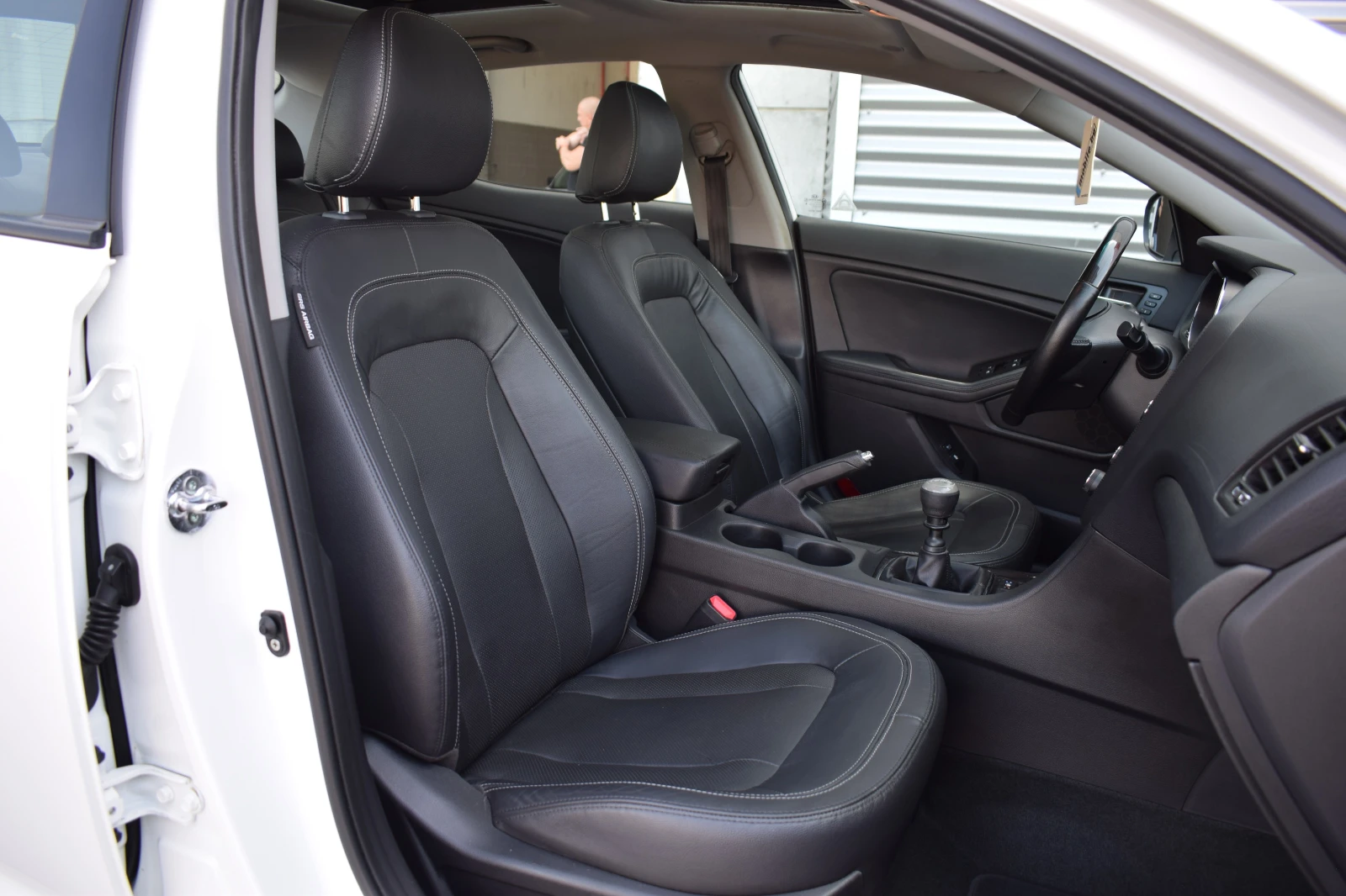 Kia Optima 1.7CRDI 135 k.c. FULL FULL, снимка 12 - Автомобили и джипове - 55878699