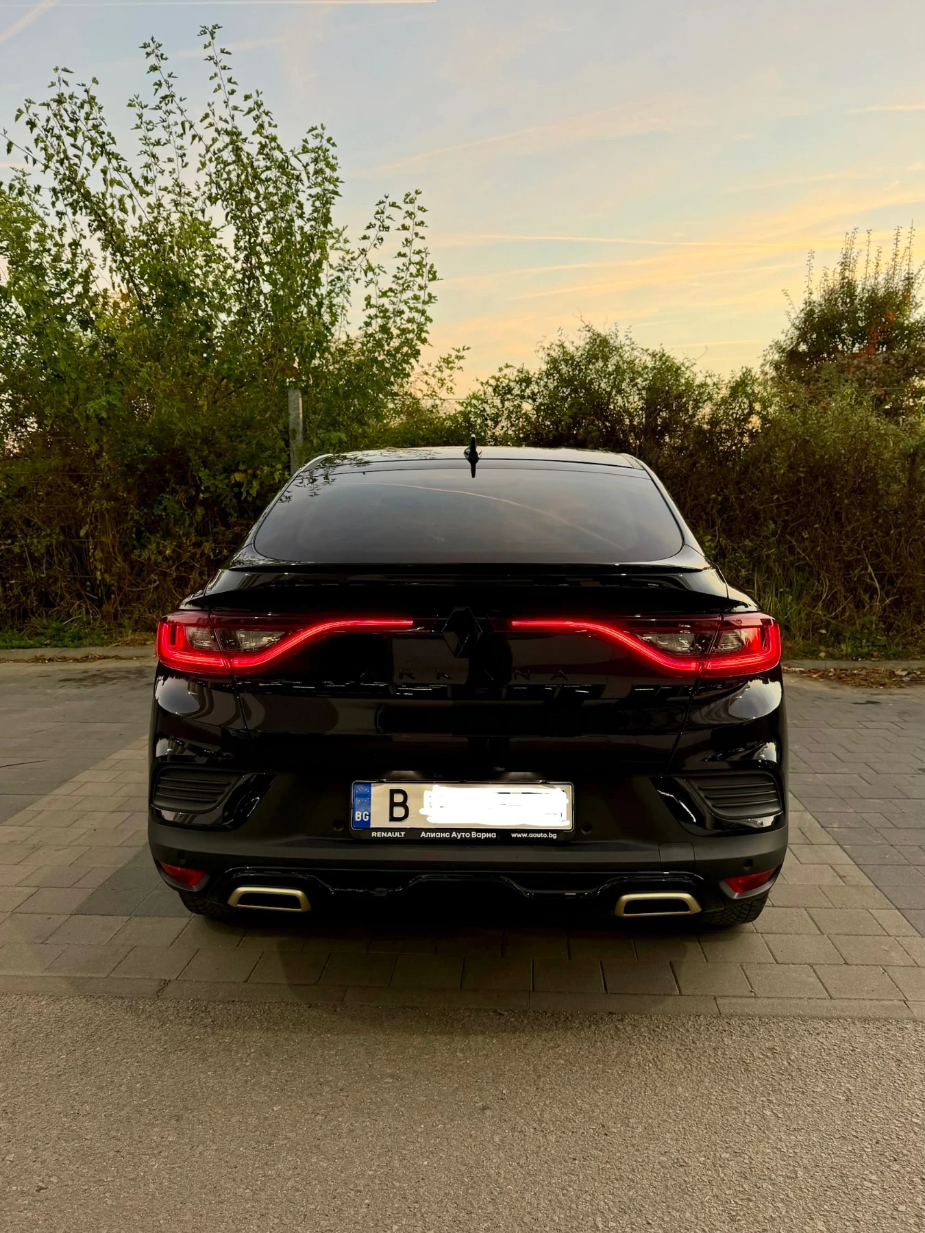 Renault Arkana E-Tech Engineered 145, снимка 4 - Автомобили и джипове - 56638728
