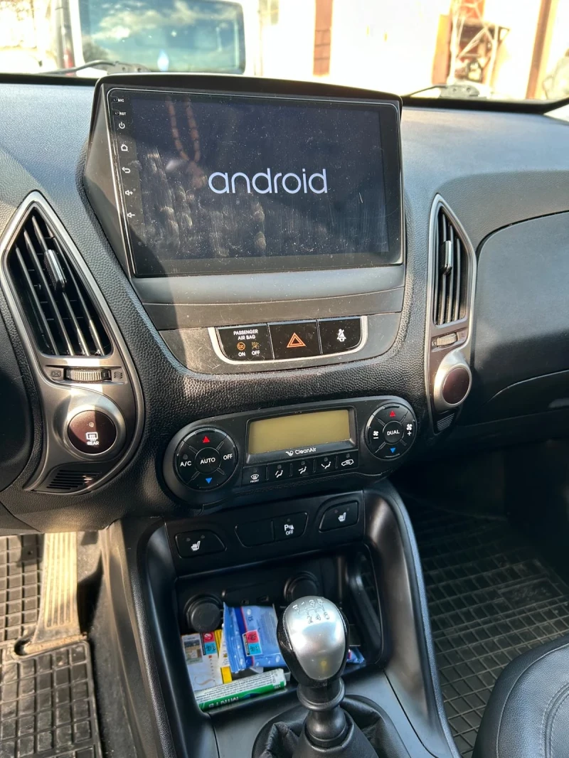 Hyundai IX35 SUV, снимка 3 - Автомобили и джипове - 52805162