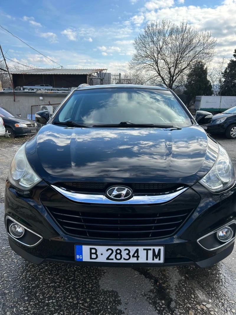 Hyundai IX35 SUV, снимка 13 - Автомобили и джипове - 52805162