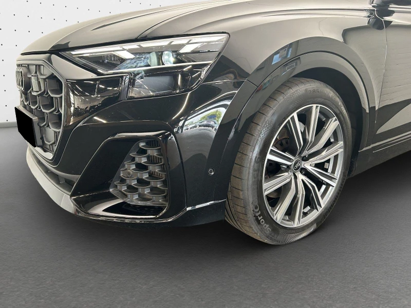 Audi Q8 55 TFSI/FACELIFT/S-LINE/HEAD UP/MATRIX/LIFT/, снимка 3 - Автомобили и джипове - 53327219