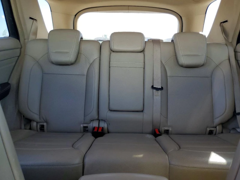 Mercedes-Benz ML 350 3.5* 4MATIC* РЕАЛНИ КМ* ПЕРФЕКТНА, снимка 9 - Автомобили и джипове - 53467837