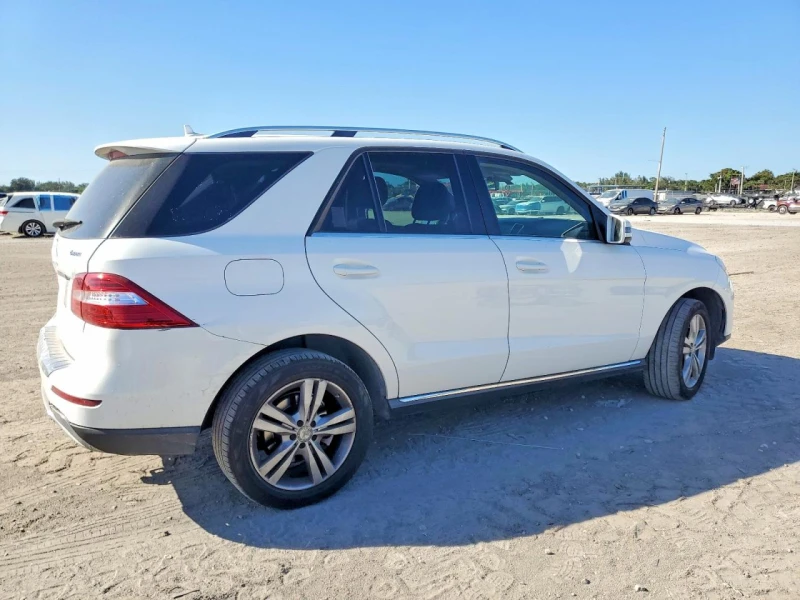 Mercedes-Benz ML 350 3.5* 4MATIC* РЕАЛНИ КМ* ПЕРФЕКТНА, снимка 5 - Автомобили и джипове - 53467837