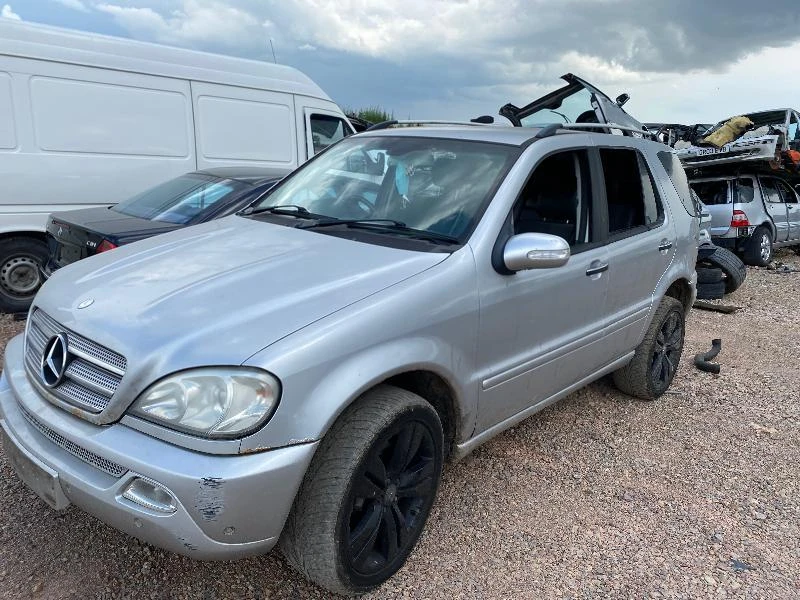 Mercedes-Benz ML 350 350 special edition, снимка 2 - Автомобили и джипове - 29235636