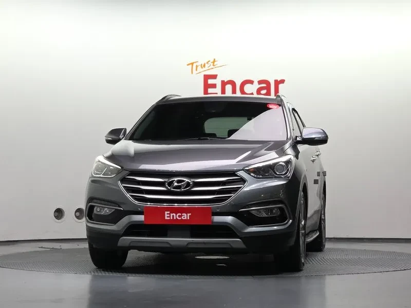 Hyundai Santa fe 2.0 CRDi 4WD - САМО 30% АВАНС, снимка 3 - Автомобили и джипове - 56021692
