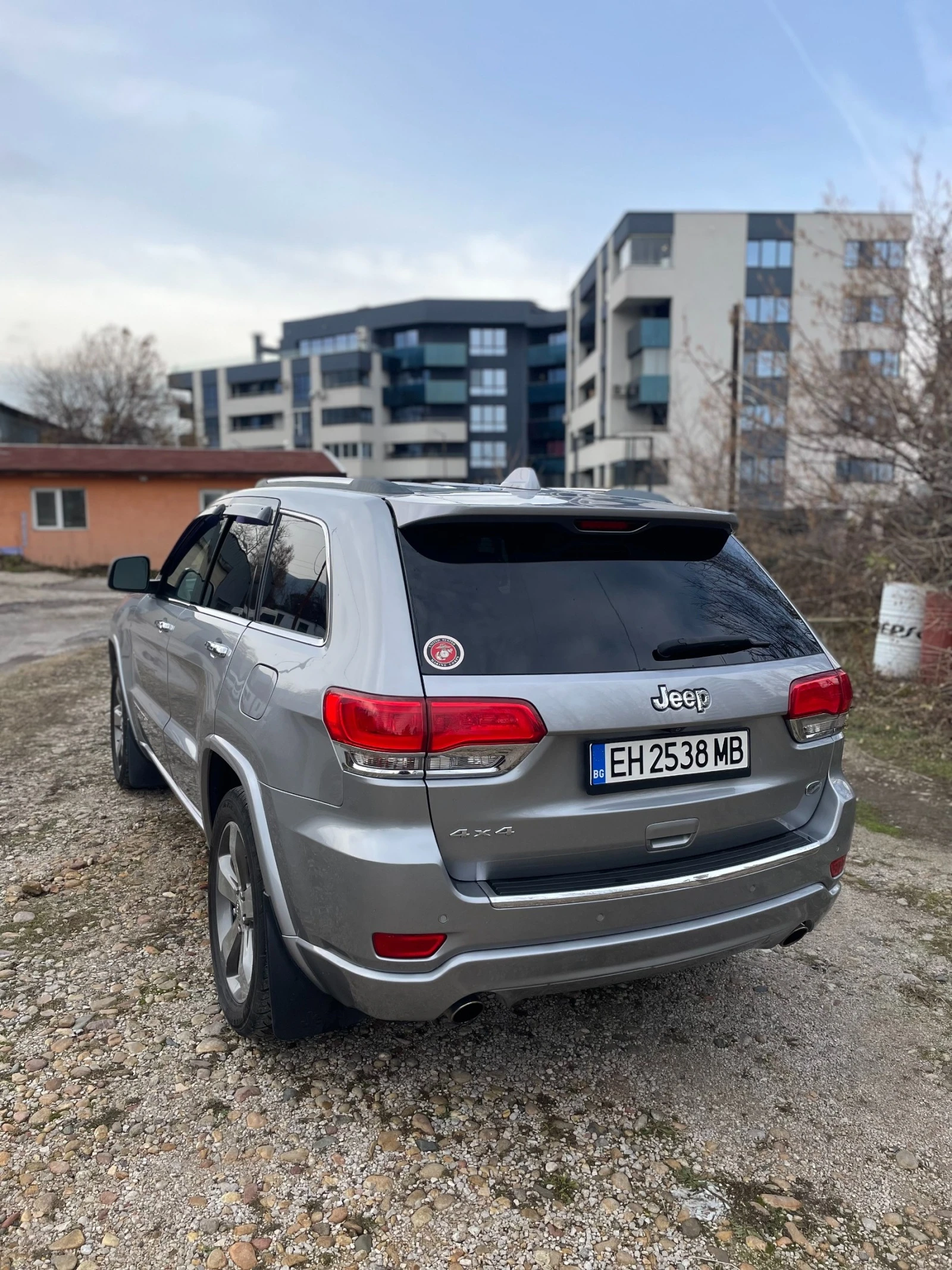 Jeep Grand cherokee 5.7 HEMMI OVERLAND - изображение 8