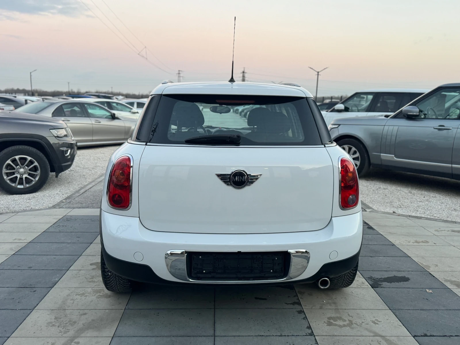 Mini Countryman 1.6 D 90 кс 118хил - изображение 8