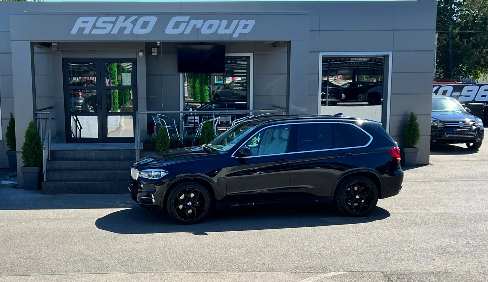 BMW X5  - изображение 9