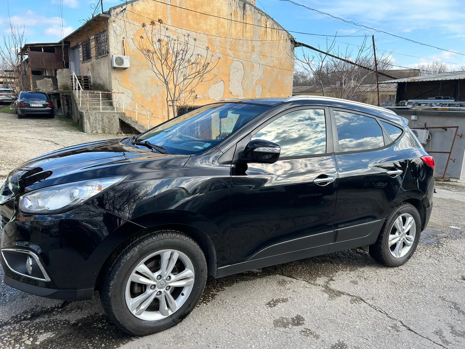 Hyundai IX35 SUV | Mobile.bg � ����������� 12