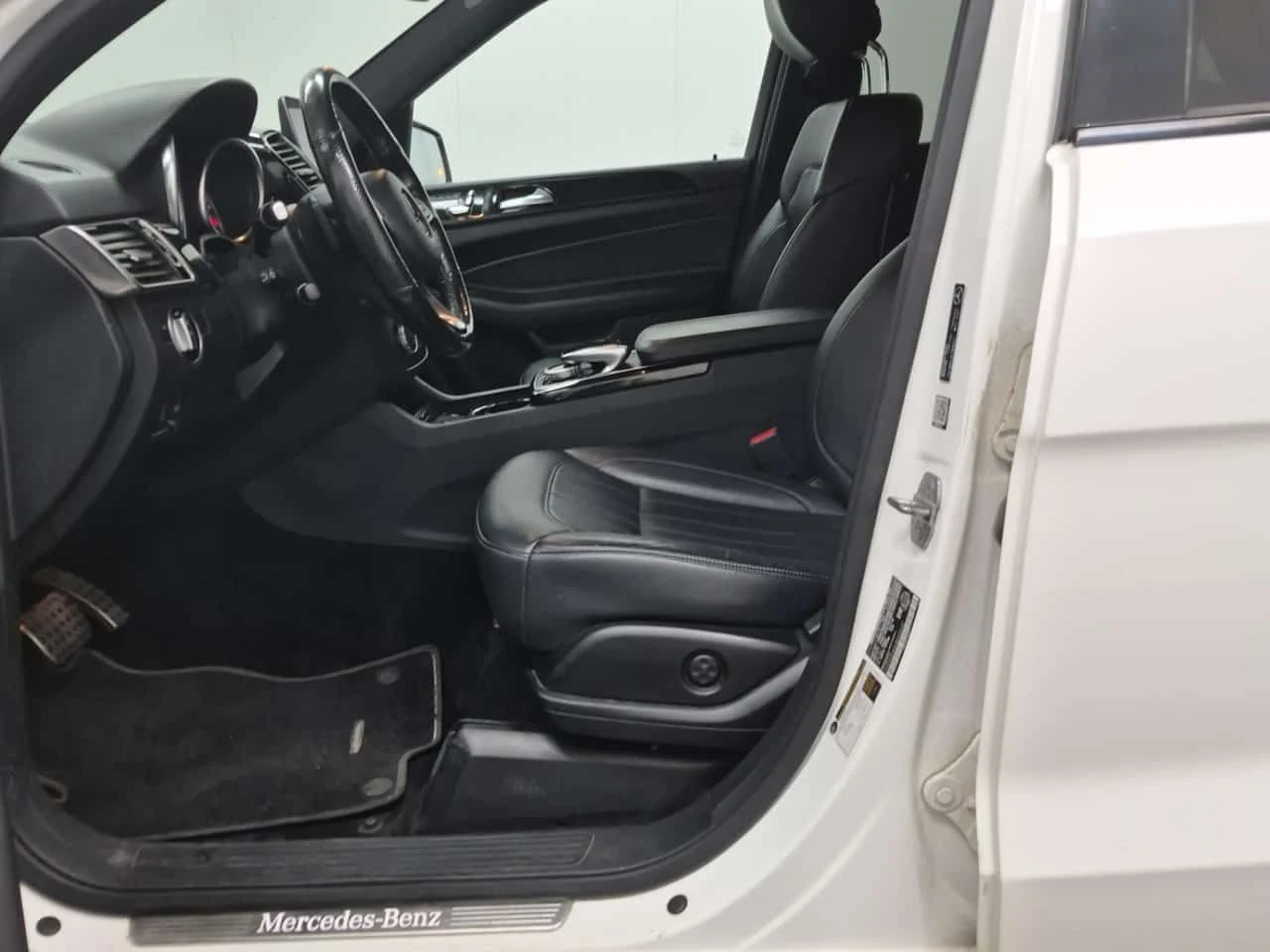 Mercedes-Benz GLE 400 4MATIC/360/ПАНОРАМА/ПОДГРЕВИ, снимка 6 - Автомобили и джипове - 54737945