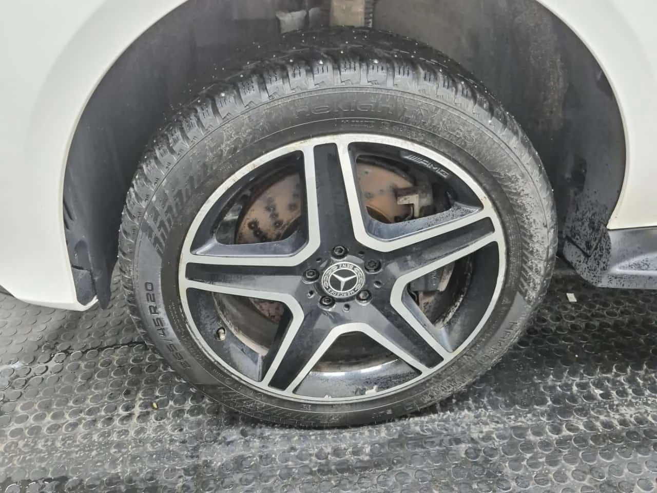 Mercedes-Benz GLE 400 4MATIC/360/ПАНОРАМА/ПОДГРЕВИ, снимка 5 - Автомобили и джипове - 54737945