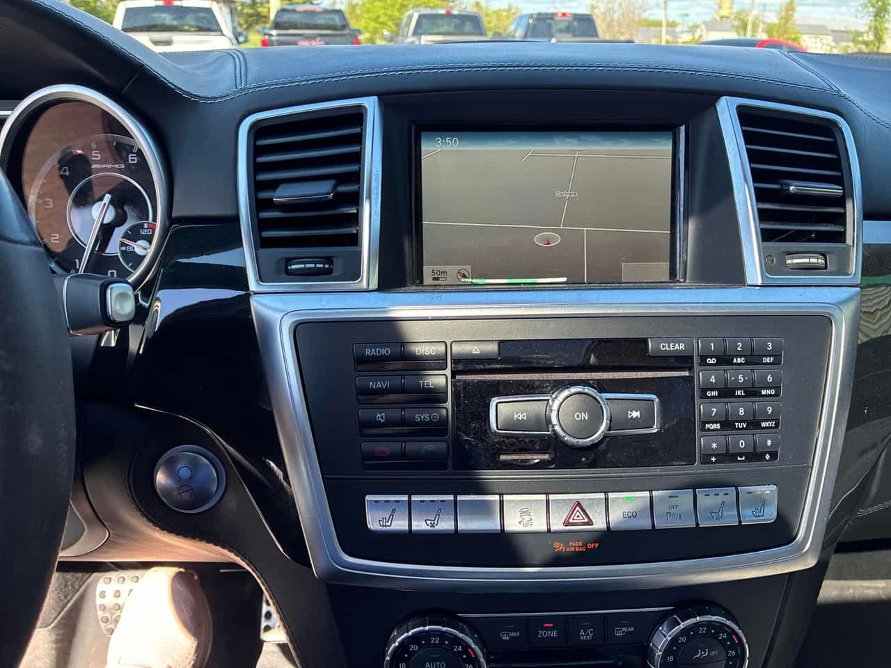 Mercedes-Benz GL * AMG 63  * АВТОКРЕДИТ БЕЗ ПЪРВОНАЧАЛНА ВНОСКА, снимка 9 - Автомобили и джипове - 54756296