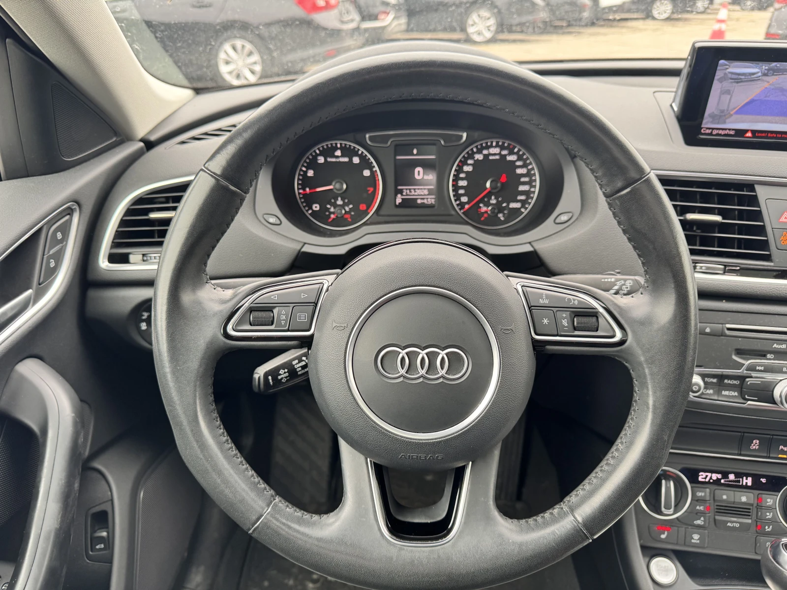 Audi Q3, снимка 9 - Автомобили и джипове - 55073942