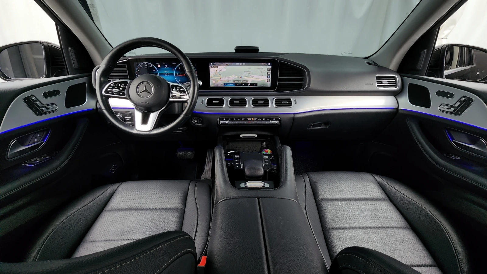 Mercedes-Benz GLE 300 Нead up/360 Cam/Подгрев/ПАНОРАМА/, снимка 4 - Автомобили и джипове - 55081482