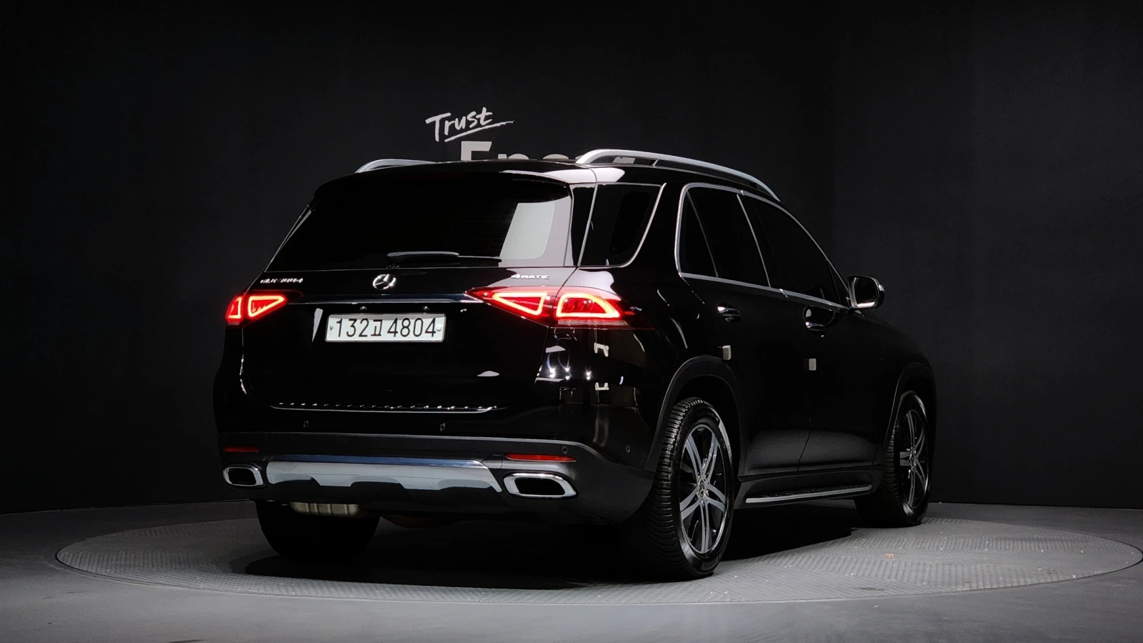Mercedes-Benz GLE 300 Нead up/360 Cam/Подгрев/ПАНОРАМА/, снимка 2 - Автомобили и джипове - 55081482