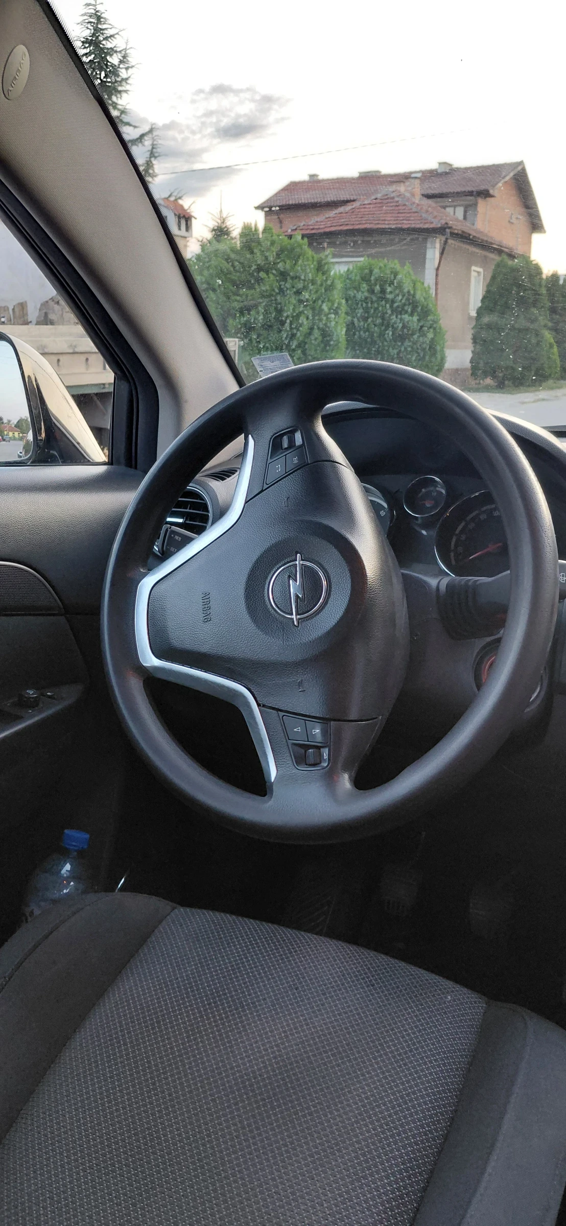 Opel Antara, снимка 4 - Автомобили и джипове - 55180271